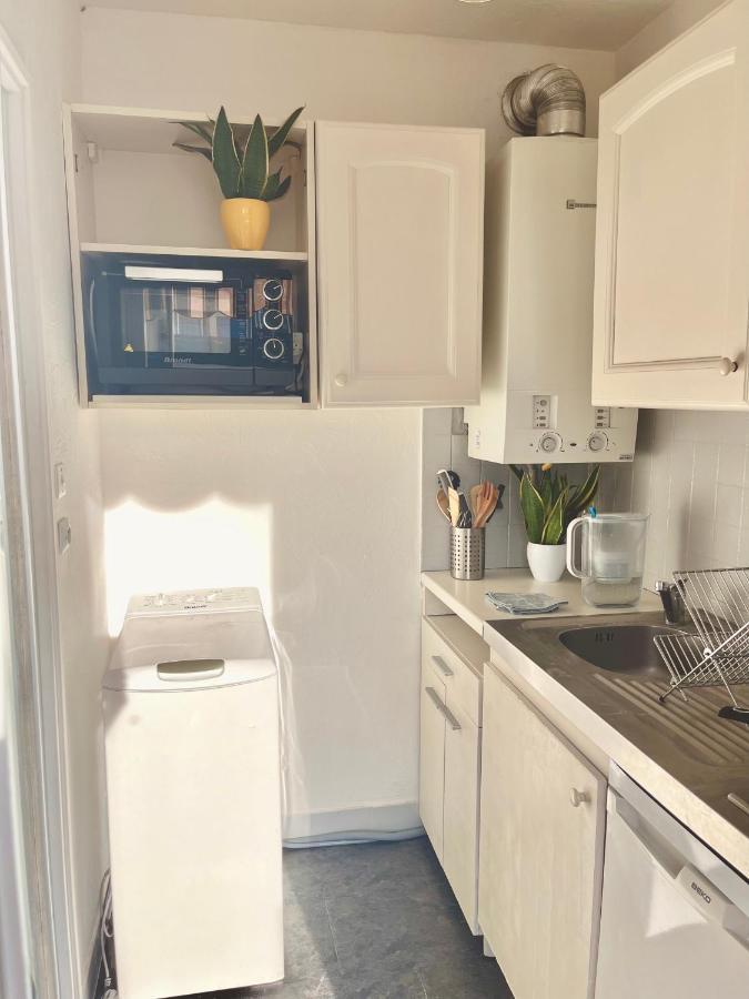 Studio With Terrace And Sea View, 10 Min To The Beach Ницца Экстерьер фото